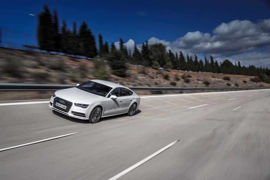  Audi A7 Sportback h-tron Quattro Concept 2014 года  (фото 3 из 34)